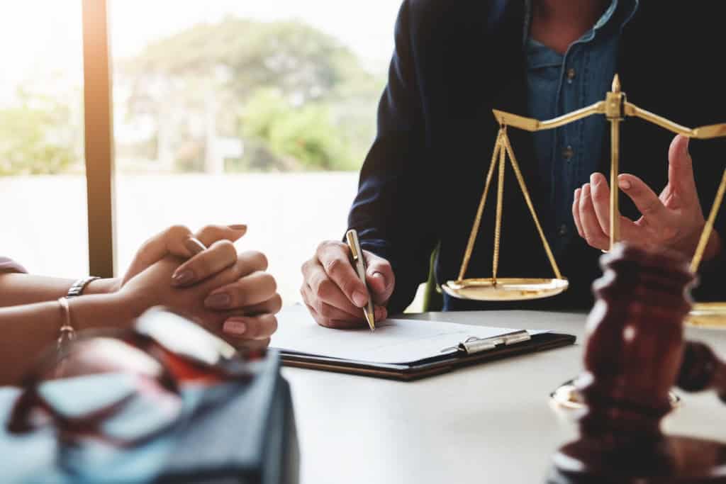 Court Applications vs. Mediation: A Less Stressful Path with EH Mediation Beverley